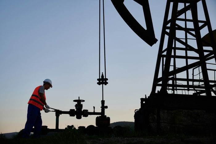 Matthew H. Fleeger's Strategic Approach to Navigating Oil Industry Downturns